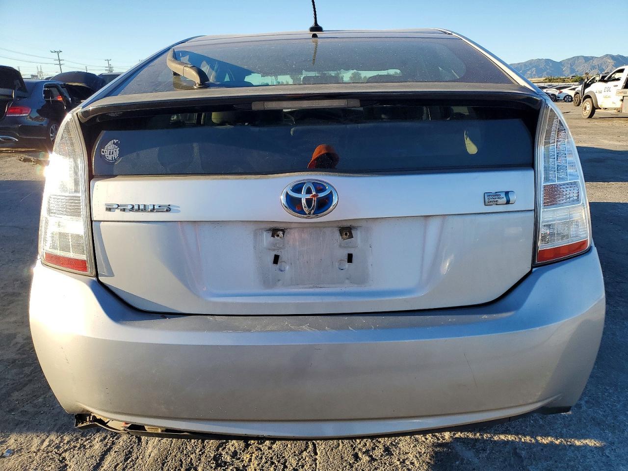 2010 TOYOTA PRIUS