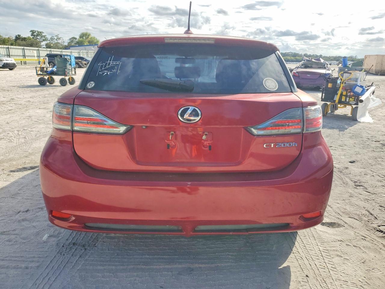 2012 LEXUS CT 200