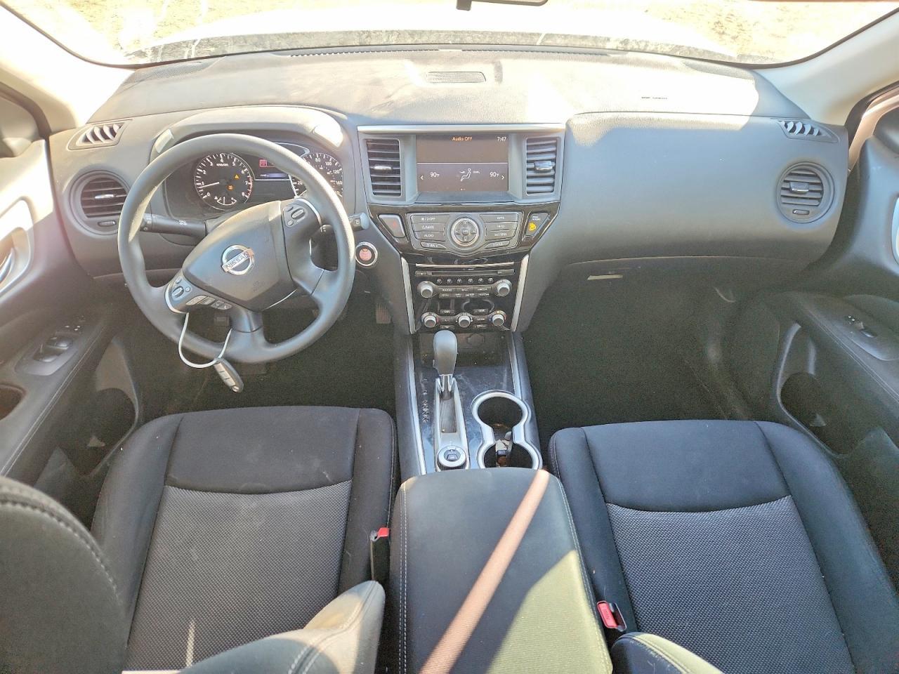 2017 NISSAN PATHFINDER
