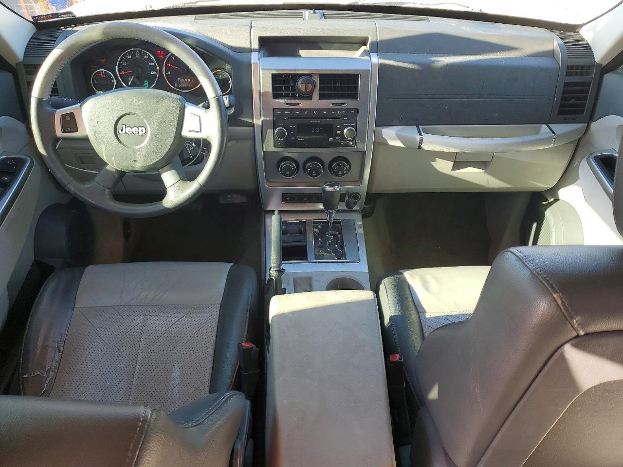 2008 JEEP Liberty