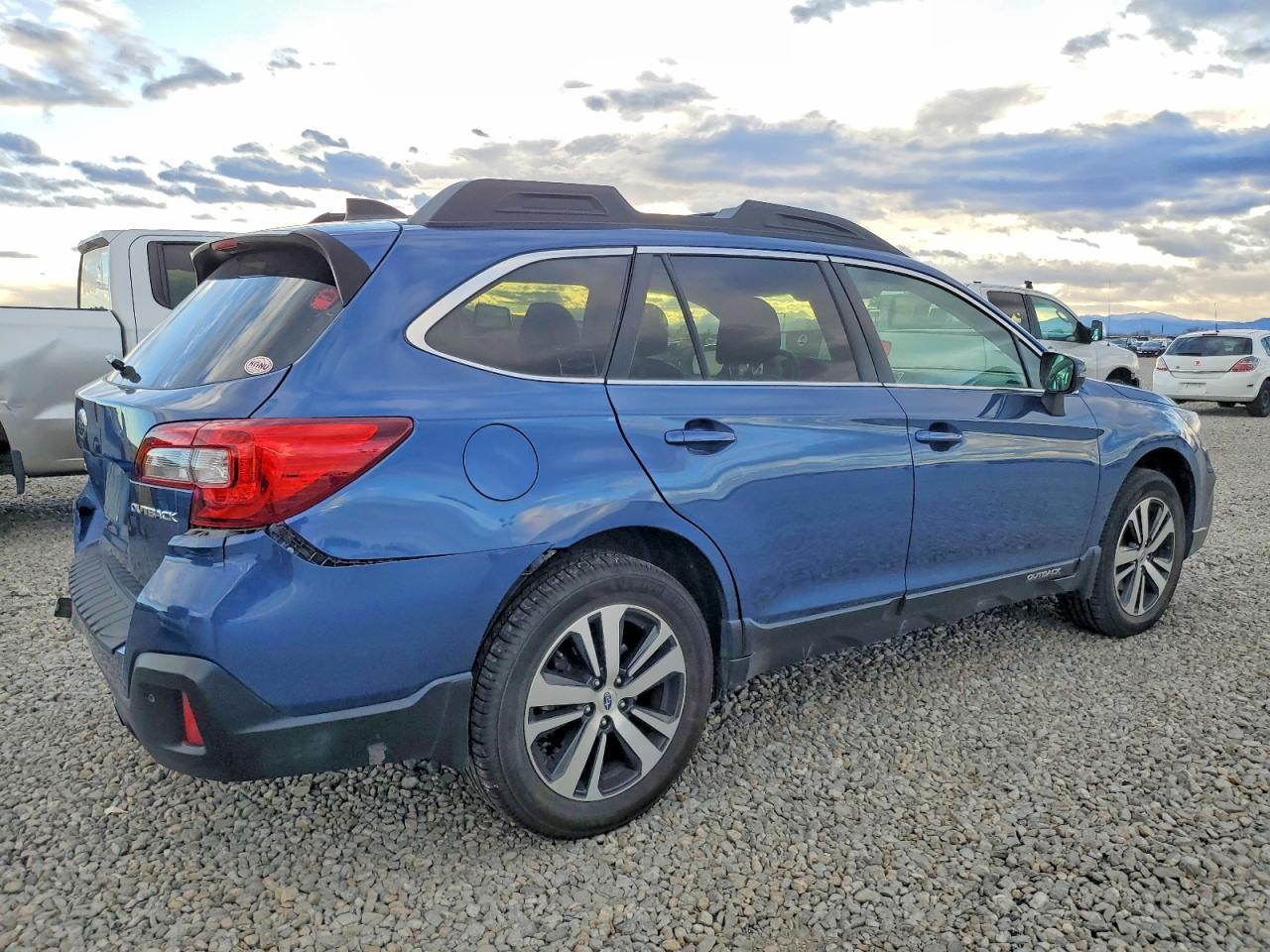 2019 SUBARU Outback