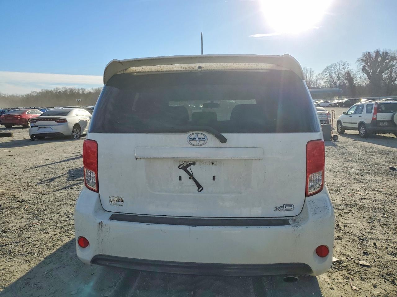 2013 TOYOTA SCION