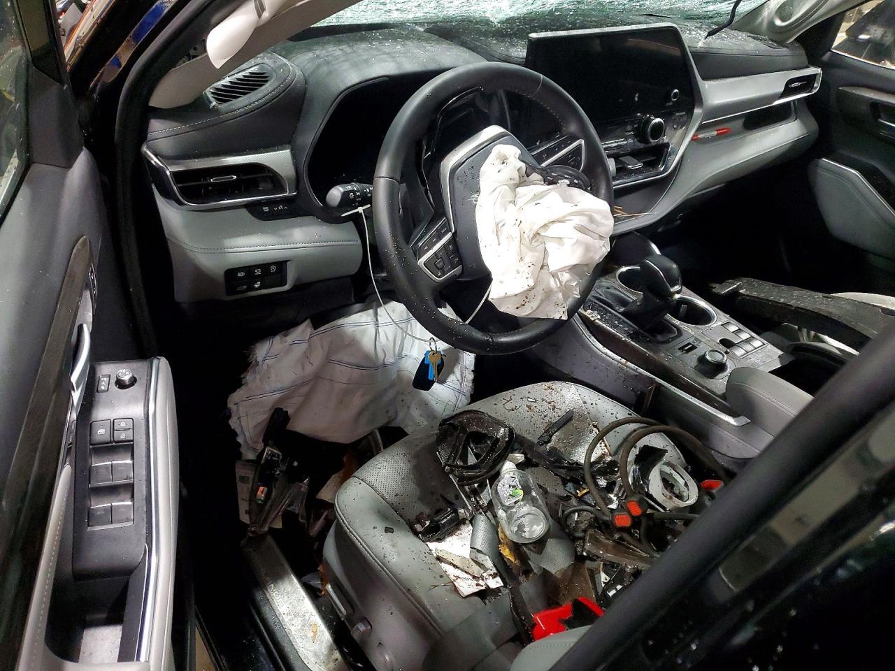 2025 TOYOTA HIGHLANDER