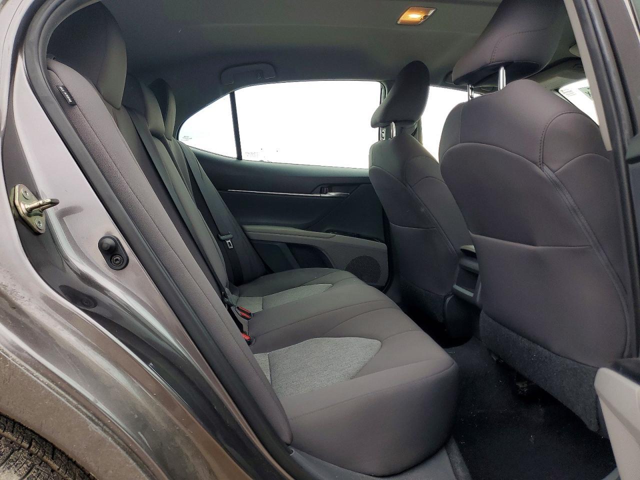 2019 TOYOTA CAMRY