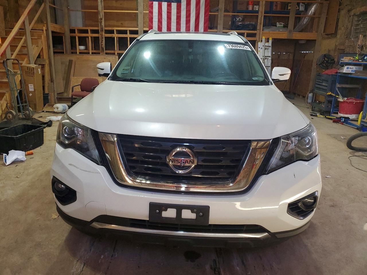 2017 NISSAN PATHFINDER
