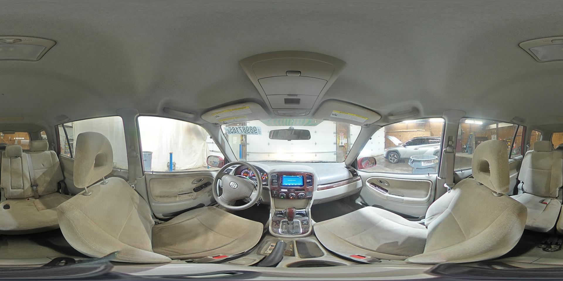 2005 SUZUKI Xl-7