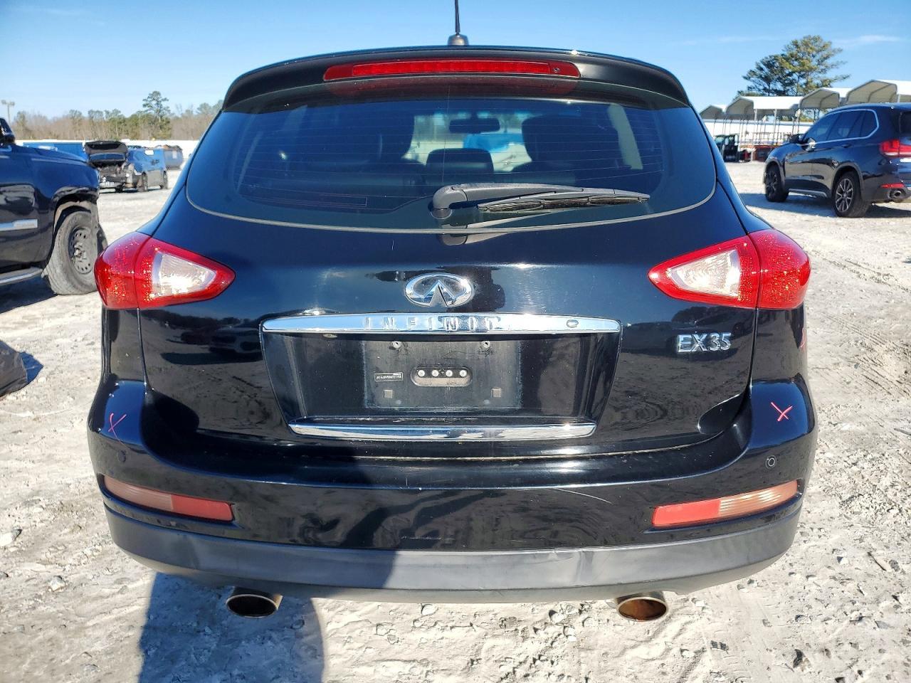 2010 INFINITI EX35