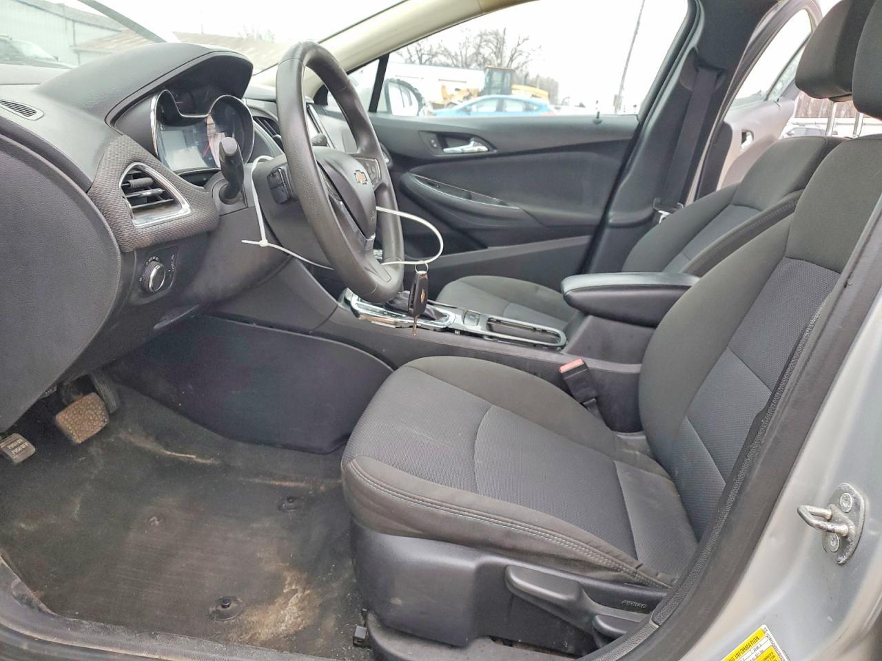 2017 CHEVROLET CRUZE