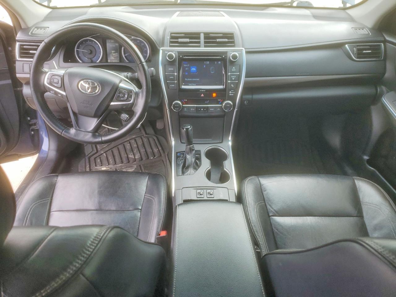 2016 TOYOTA CAMRY