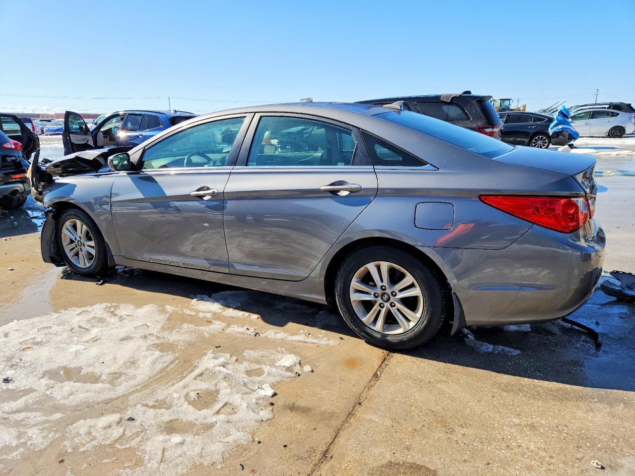 2013 HYUNDAI SONATA