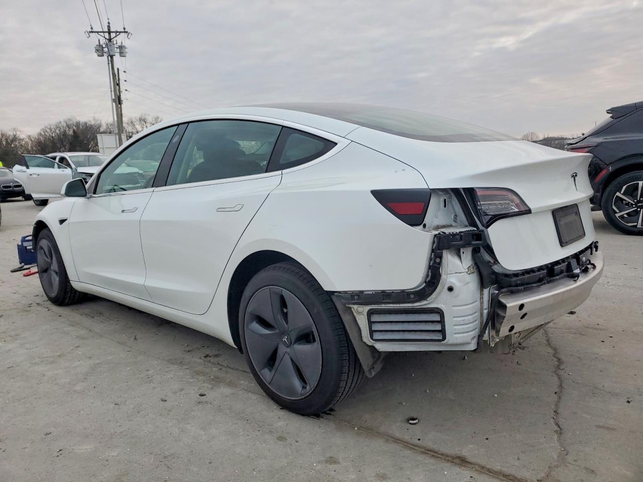 2020 TESLA MODEL 3