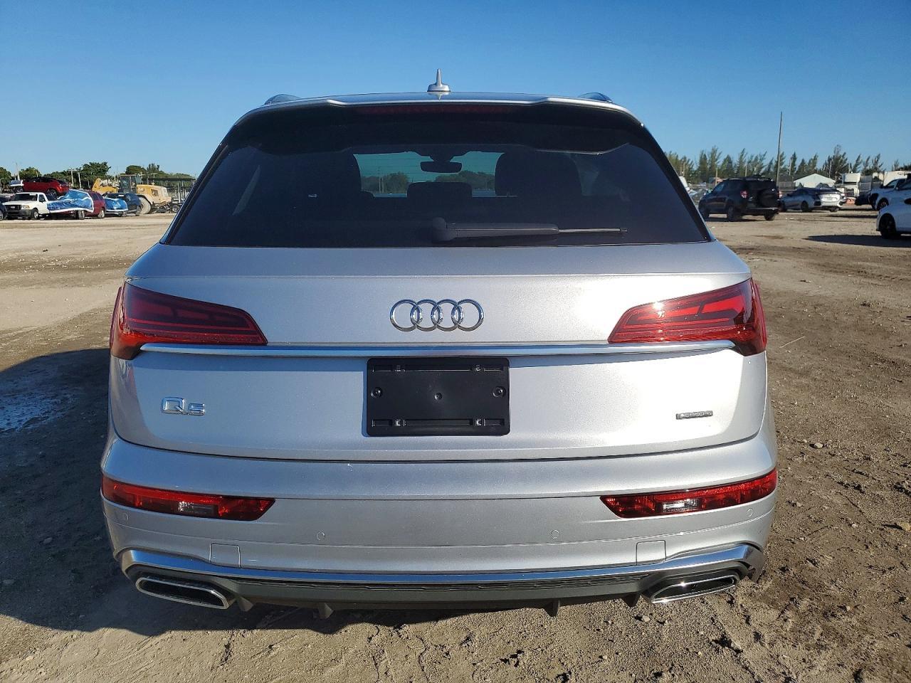 2023 AUDI Q5