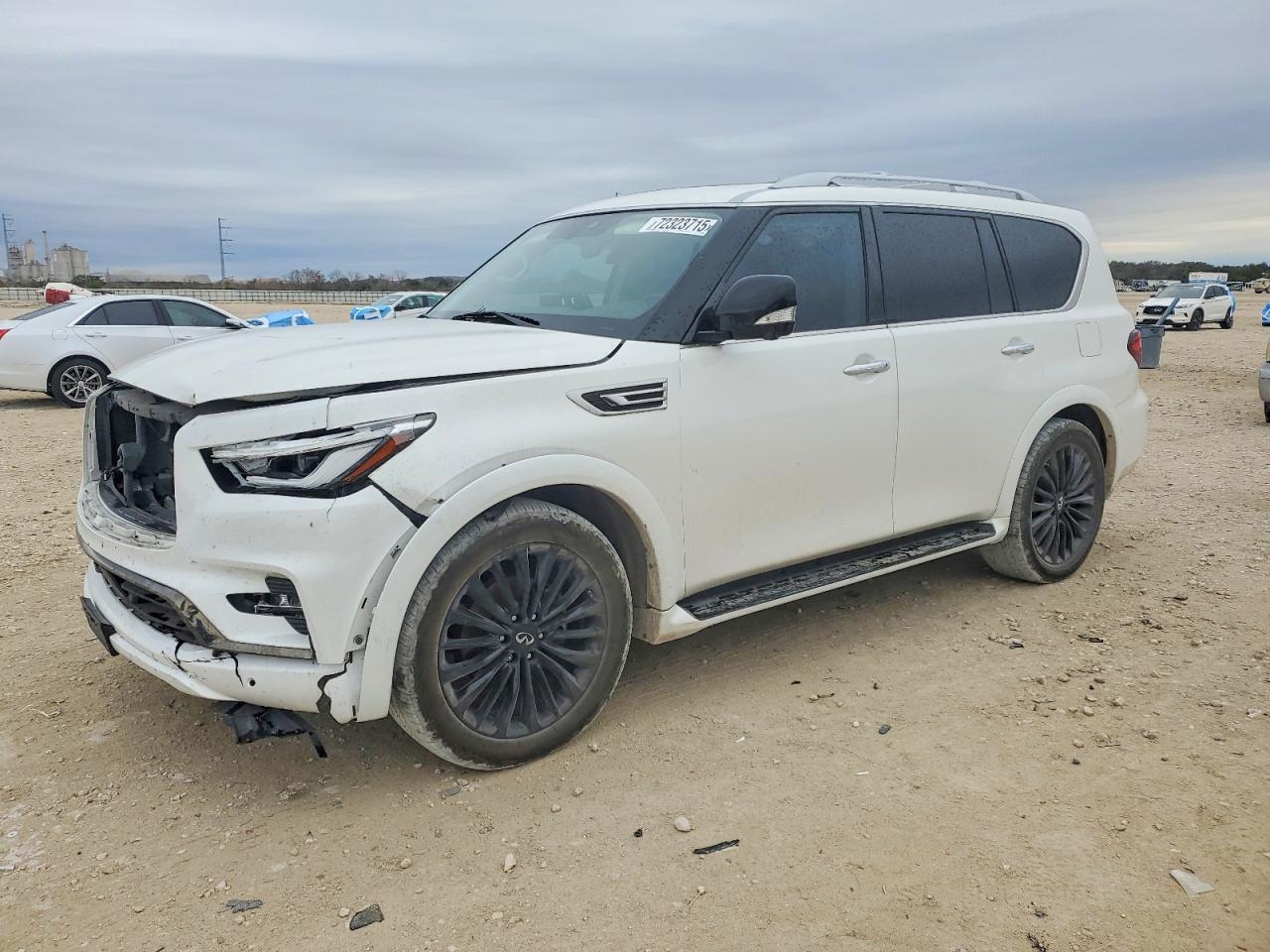 2022 Infinity Qx80