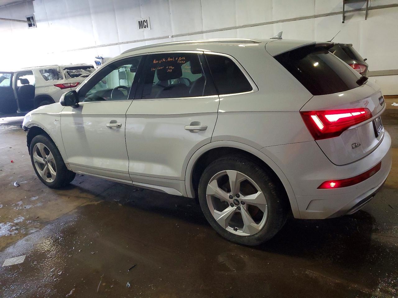 2022 AUDI Q5