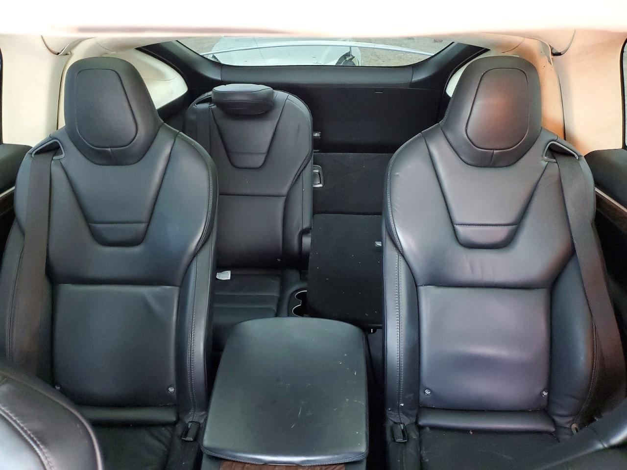 2017 TESLA MODEL X