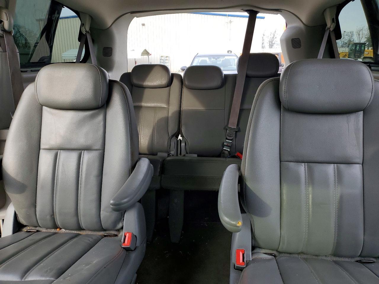 2010 DODGE GRAND CARAVAN