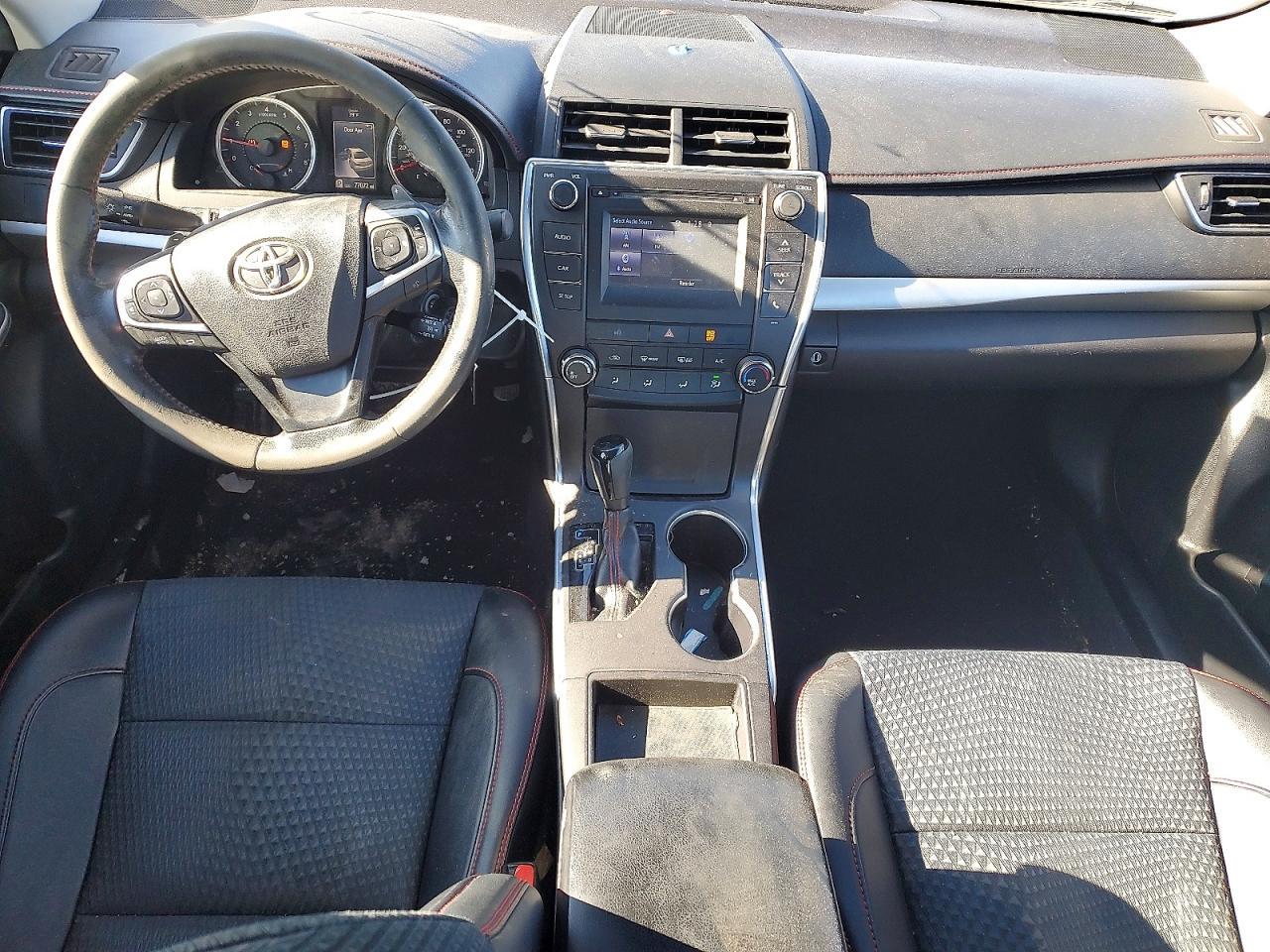 2015 TOYOTA CAMRY