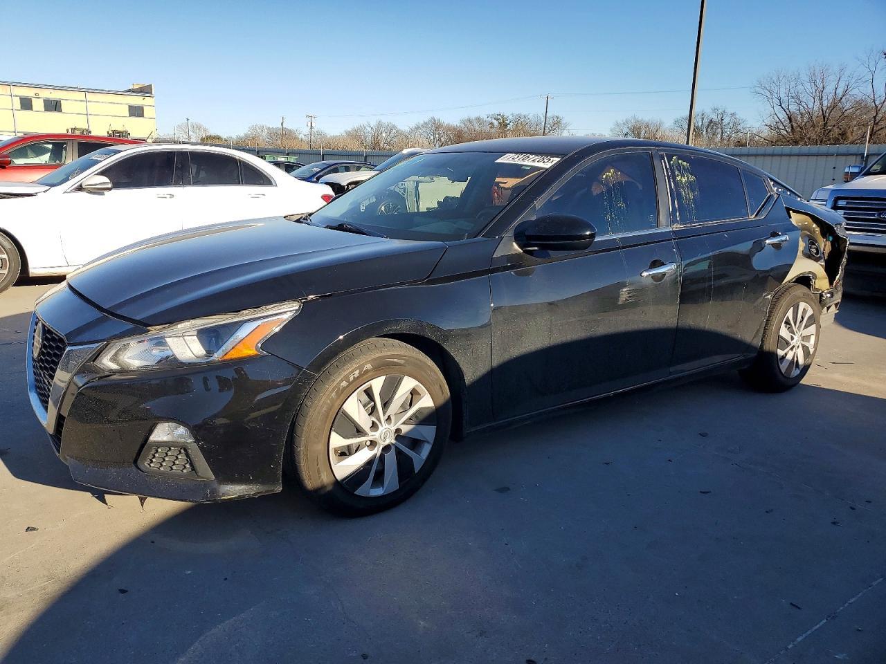 2019 NISSAN ALTIMA