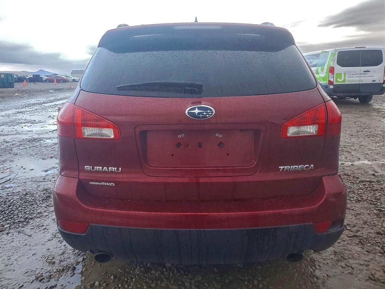 2011 SUBARU Tribeca
