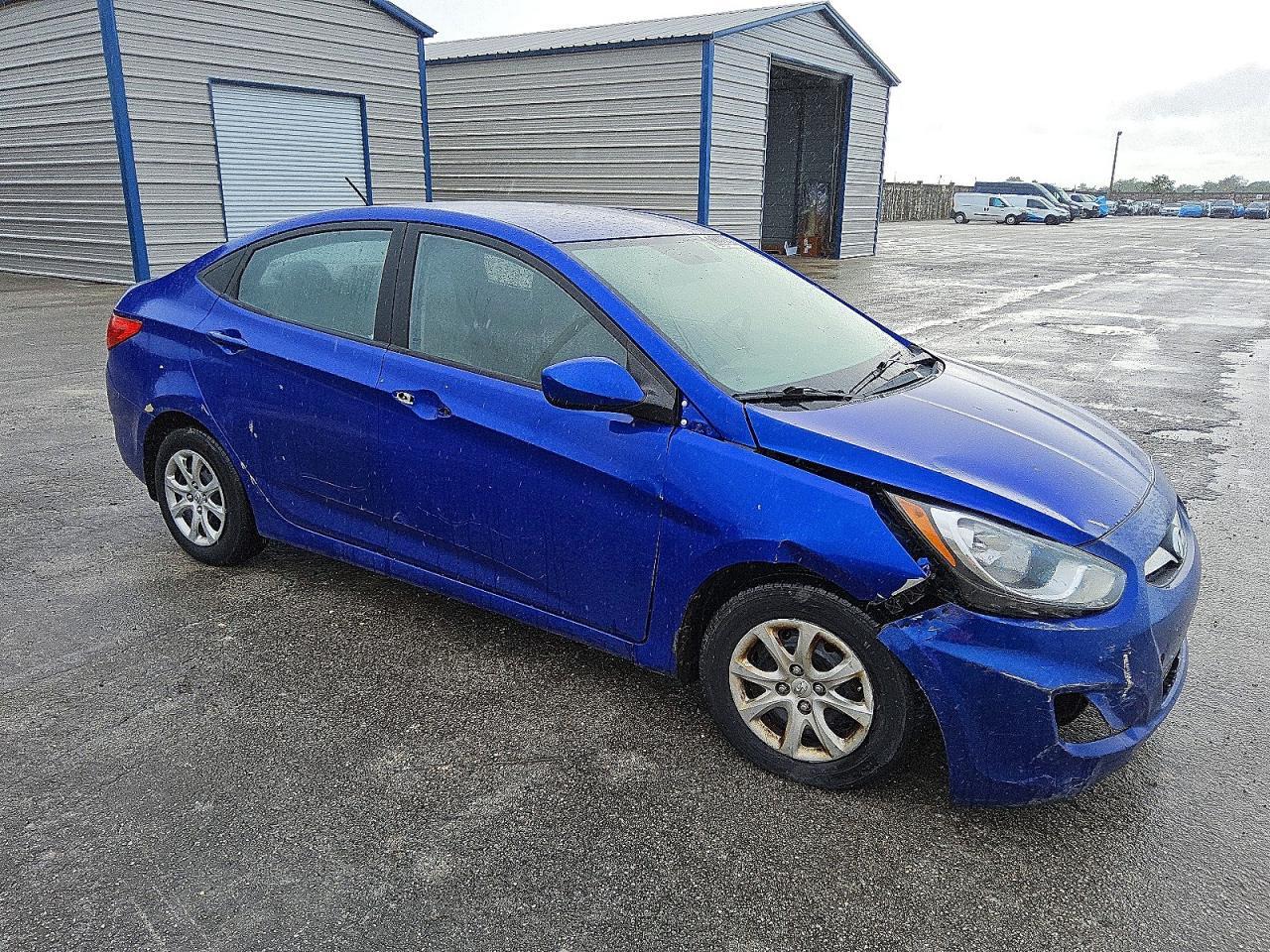 2013 HYUNDAI ACCENT