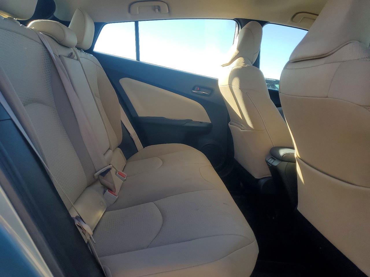 2021 TOYOTA PRIUS