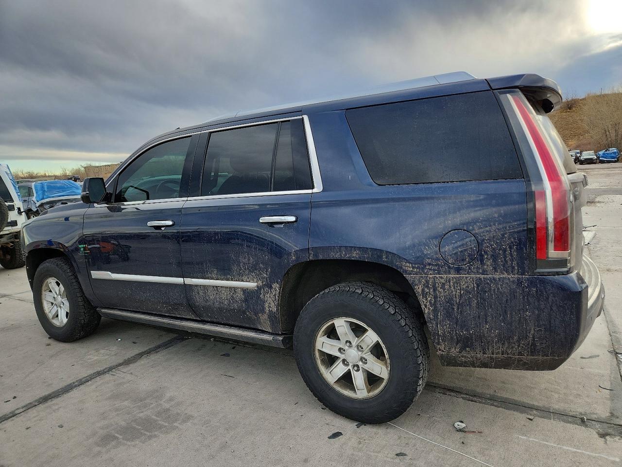 2018 CADILLAC ESCALADE