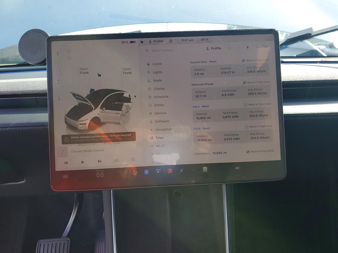2026 TESLA MODEL Y