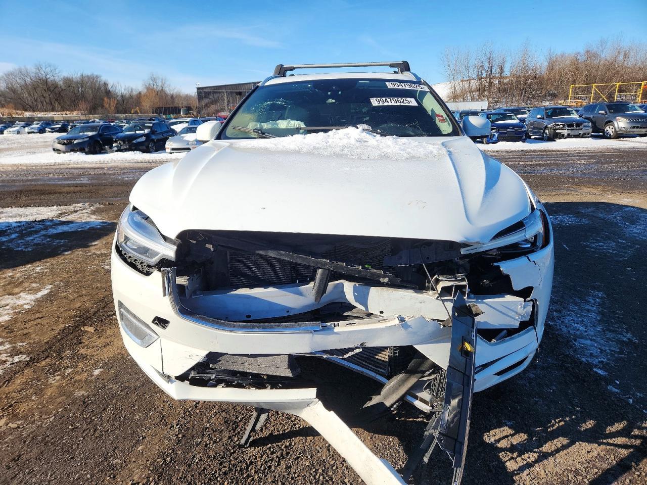 2021 VOLVO XC60