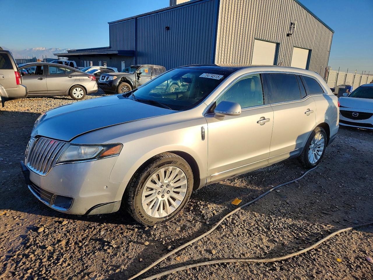 2012 LINCOLN MKT