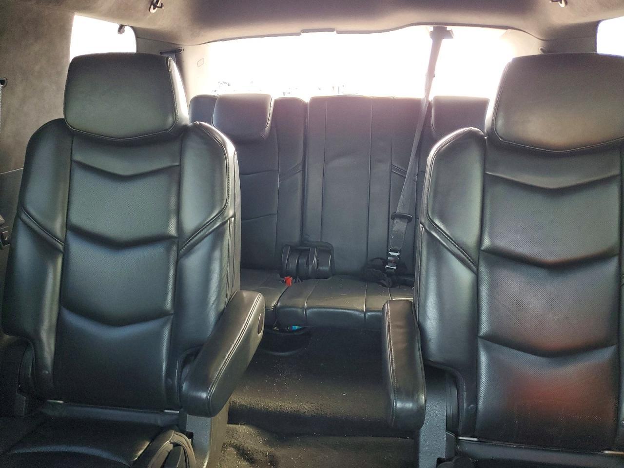2018 CADILLAC ESCALADE