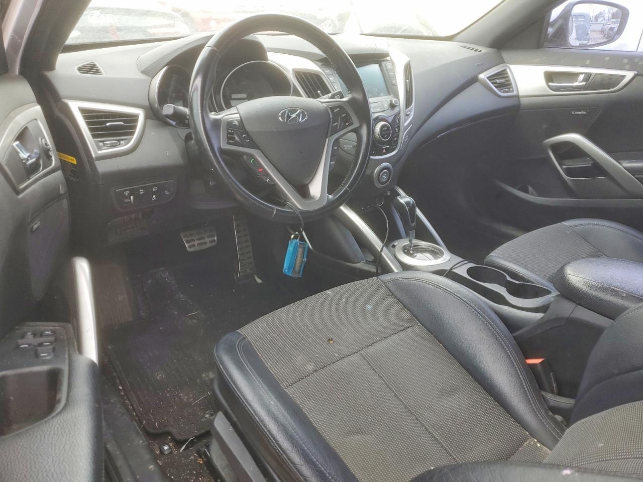 2016 HYUNDAI VELOSTER