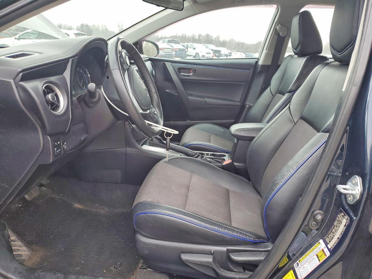 2017 TOYOTA COROLLA