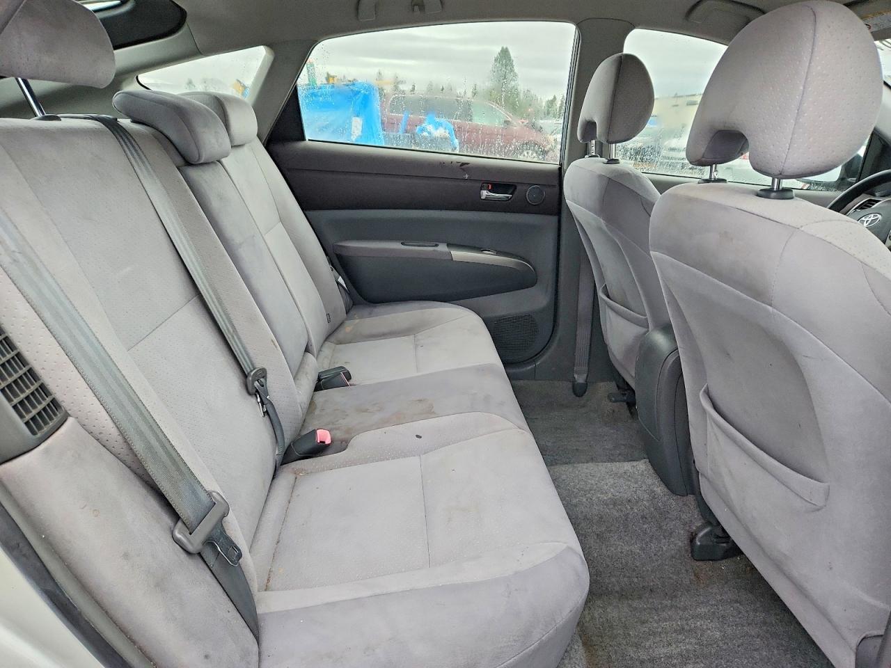 2004 TOYOTA PRIUS