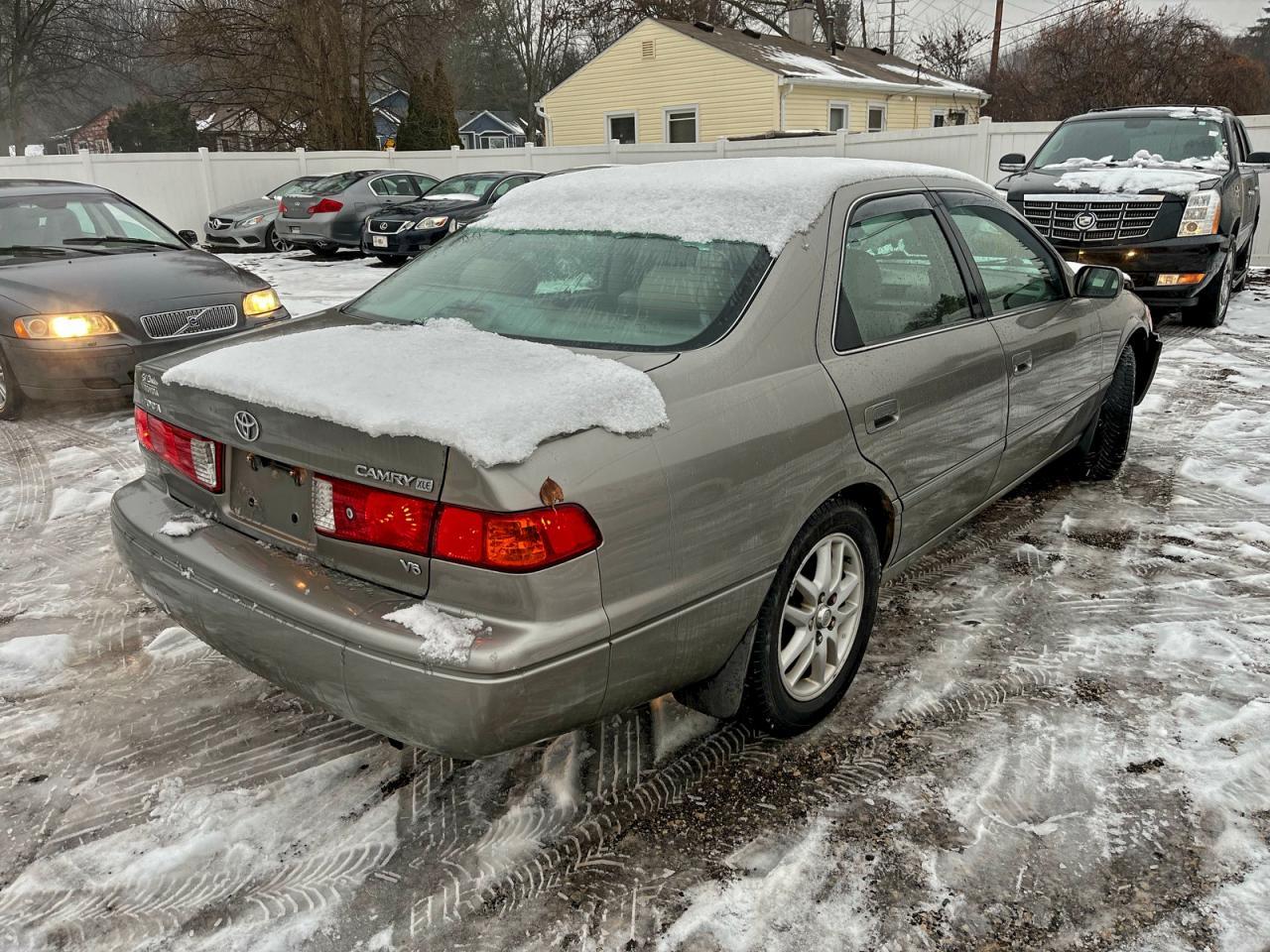 2000 TOYOTA CAMRY
