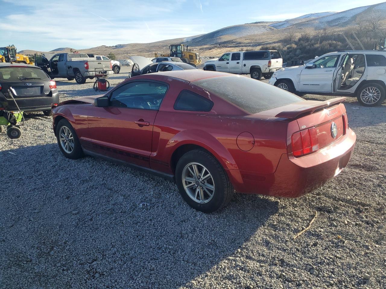 2005 FORD MUSTANG