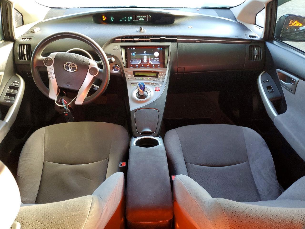 2014 TOYOTA PRIUS