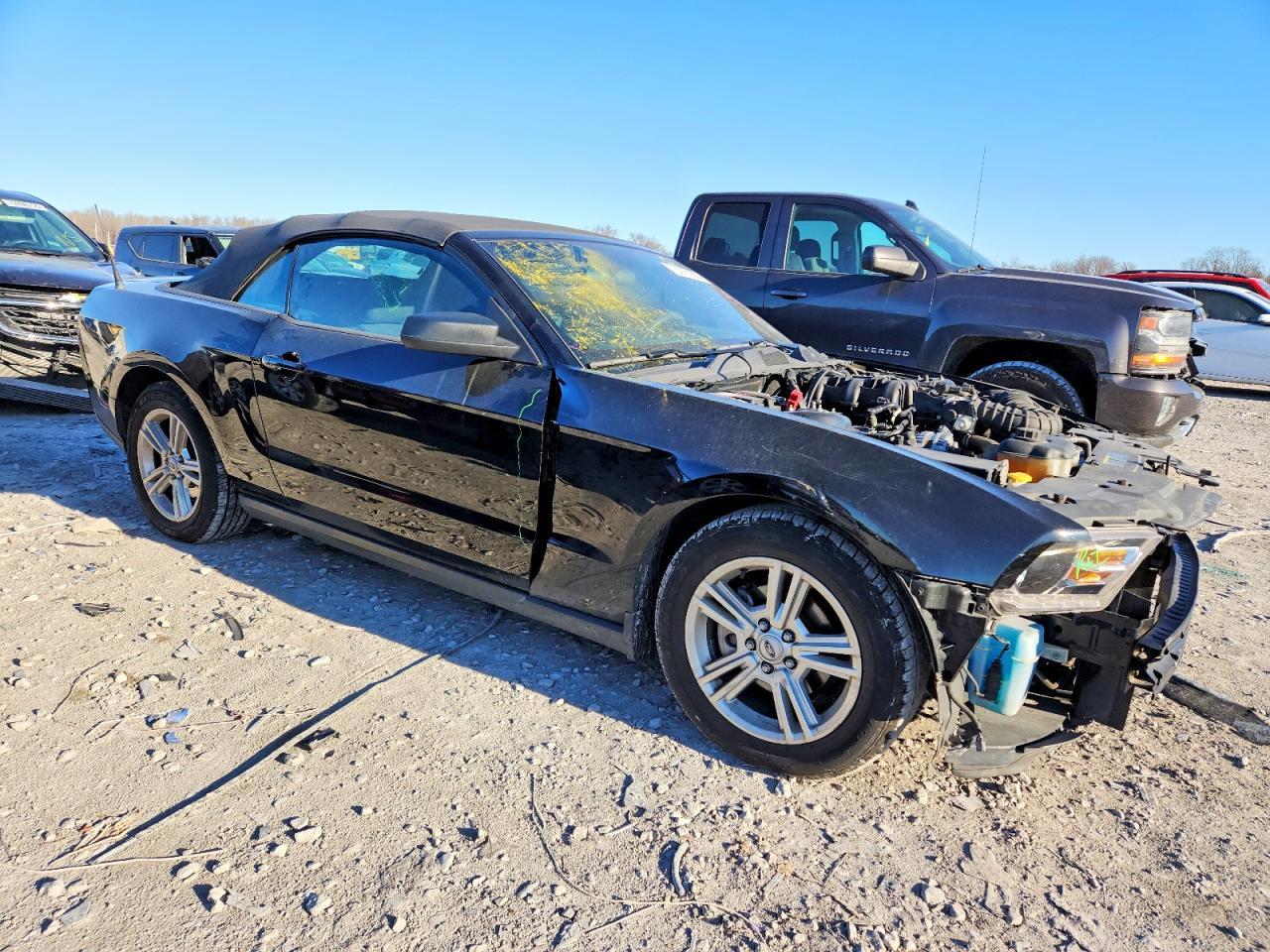 2010 FORD MUSTANG