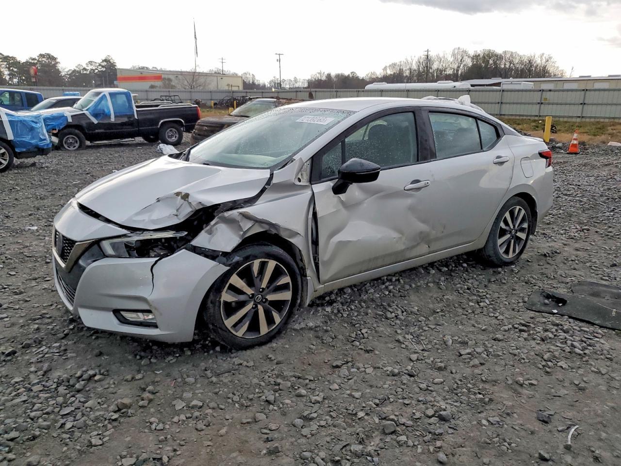 2020 NISSAN VERSA