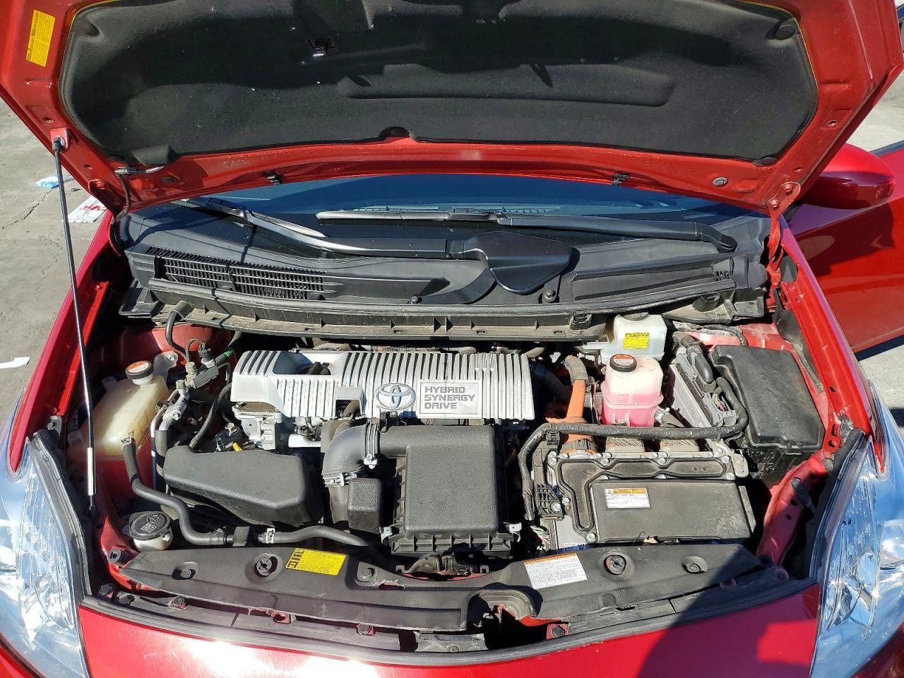 2015 TOYOTA PRIUS