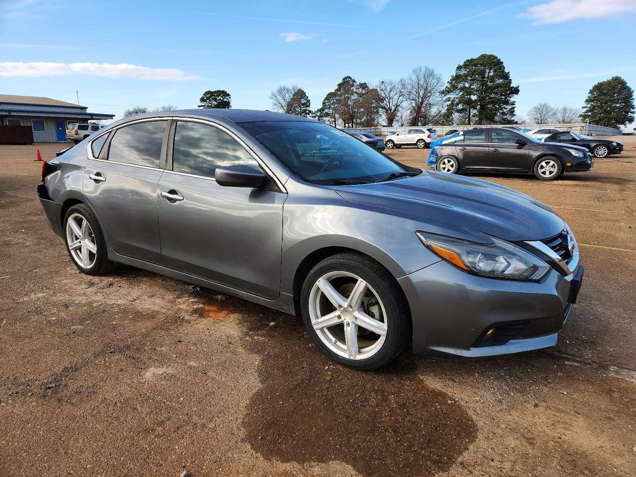 2018 NISSAN ALTIMA