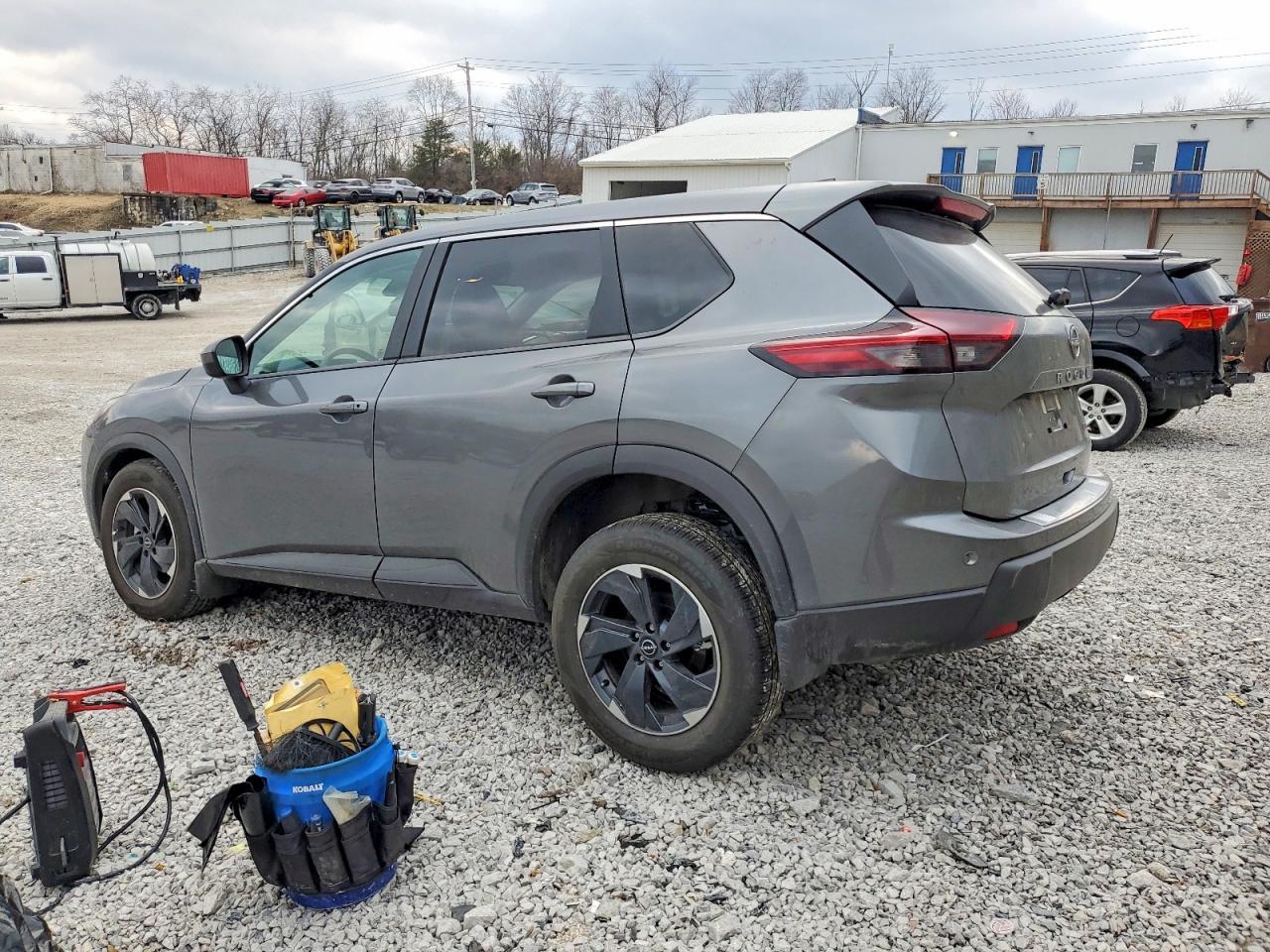 2025 NISSAN ROGUE