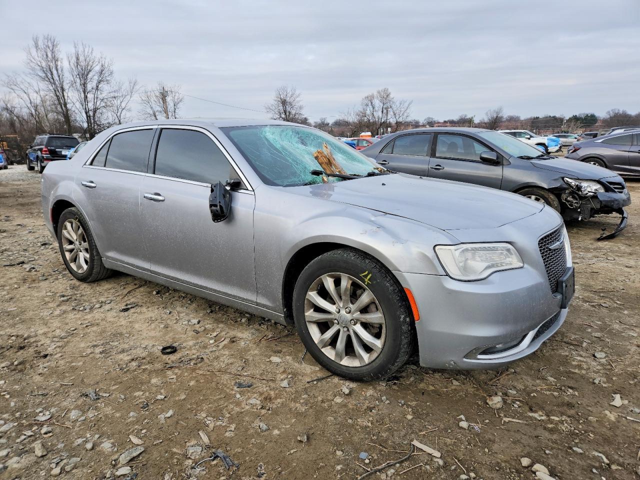 2016 CHRYSLER 300