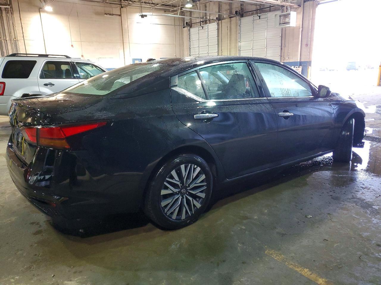 2025 NISSAN ALTIMA