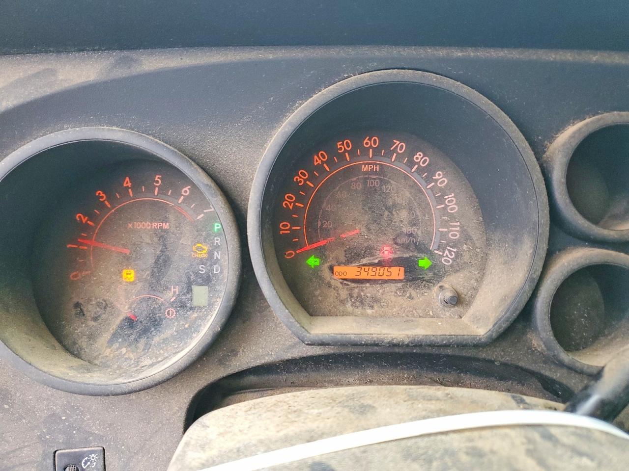 2011 TOYOTA TUNDRA