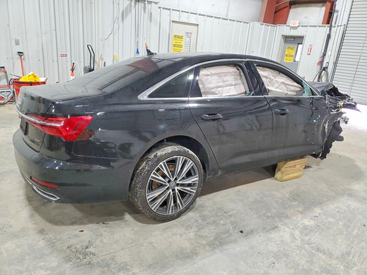 2019 AUDI A6