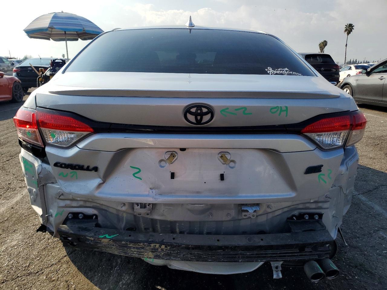 2022 TOYOTA COROLLA