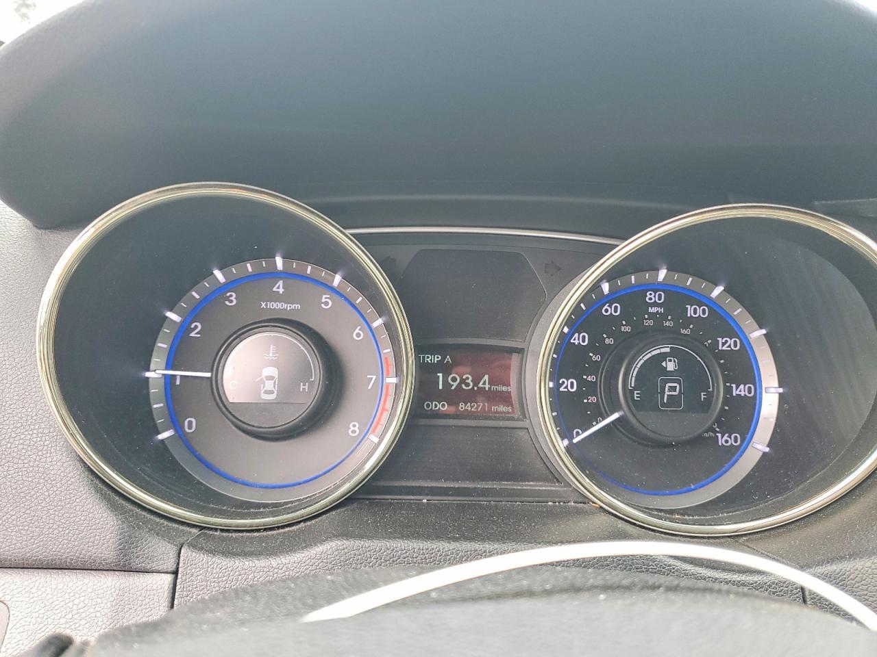2013 HYUNDAI SONATA
