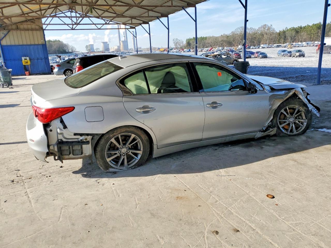 2017 INFINITI Q50