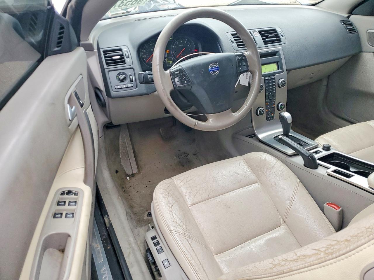 2009 VOLVO C70