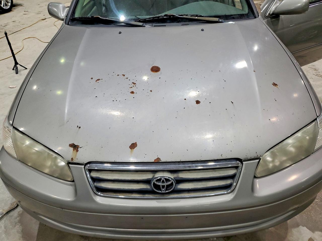 2000 TOYOTA CAMRY